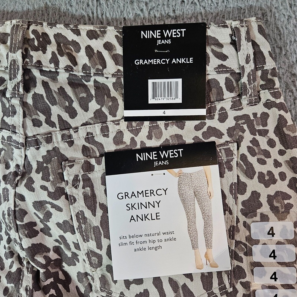 NWT - Nine West Jeans Women Size 4‎ Gramercy Skinny Ankle  Geometric Creamstone